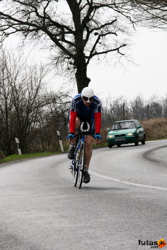 Tatabányai Kerékpár és Triatlon Klub kerékpárversenye: Stop Cukrászda Időfutam Tatabánya, kerekparos_idofutam_391.jpg