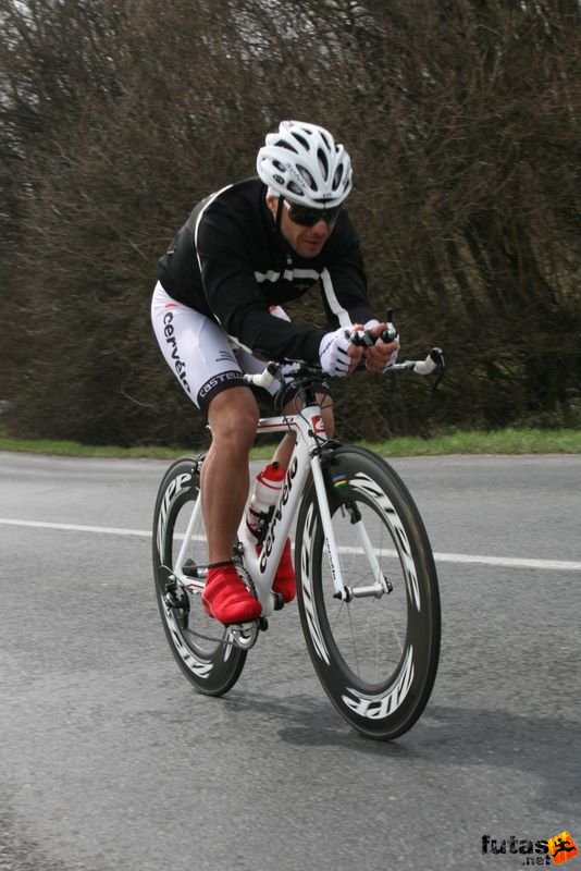 Tatabányai Kerékpár és Triatlon Klub kerékpárversenye: Stop Cukrászda Időfutam Tatabánya, Cervelo  Cycle