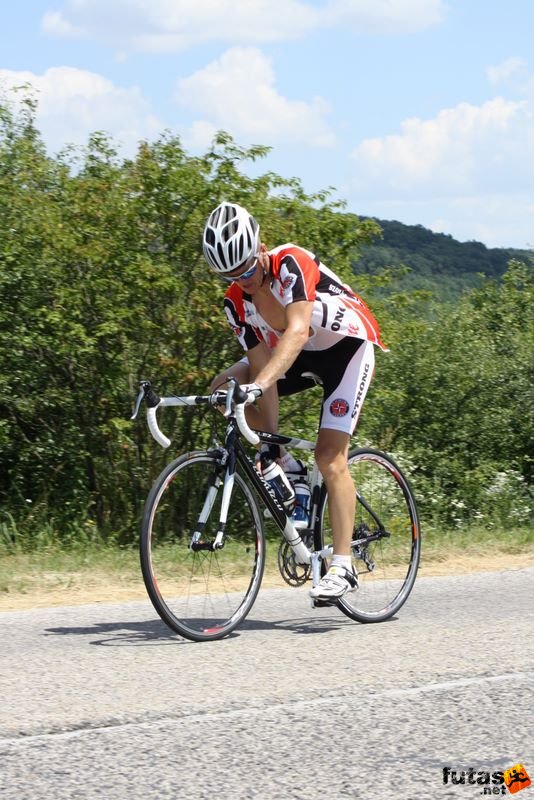 Turul Kupa hegyi kerékpárverseny Tatabánya 2010, specialized országúti kerékpár