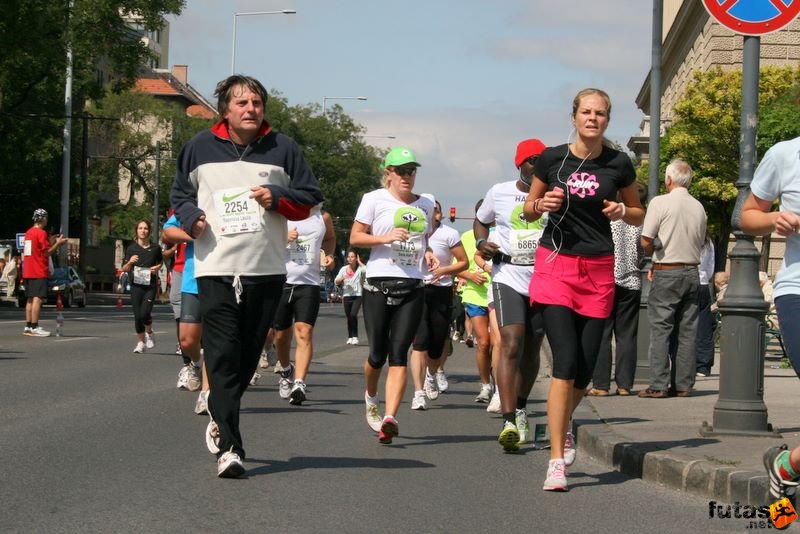 Nike Félmaraton budapesti futóverseny célja a Városligetben, Laci