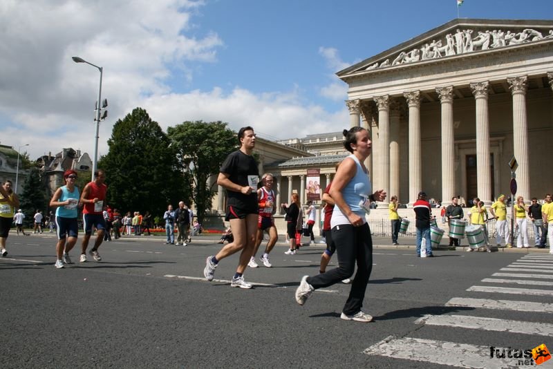 Nike Félmaraton budapesti futóverseny célja a Városligetben, nike_half_marathon_budapest_7112.jpg