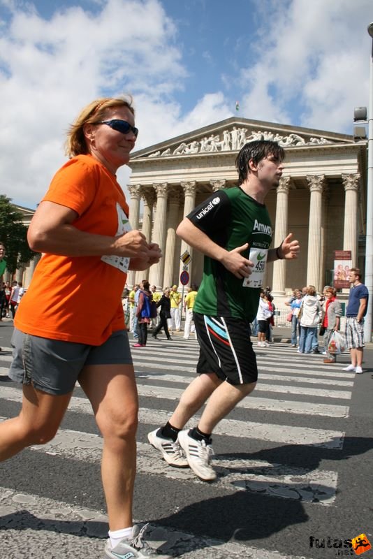 Nike Félmaraton budapesti futóverseny célja a Városligetben, nike_half_marathon_budapest_7137.jpg