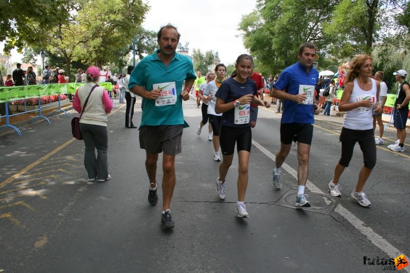 Nike Félmaraton budapesti futóverseny célja a Városligetben, nike_half_marathon_budapest_7174.jpg