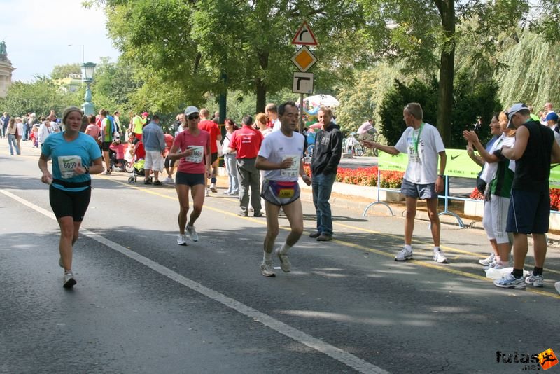 Nike Félmaraton budapesti futóverseny célja a Városligetben, nike_half_marathon_budapest_7262.jpg