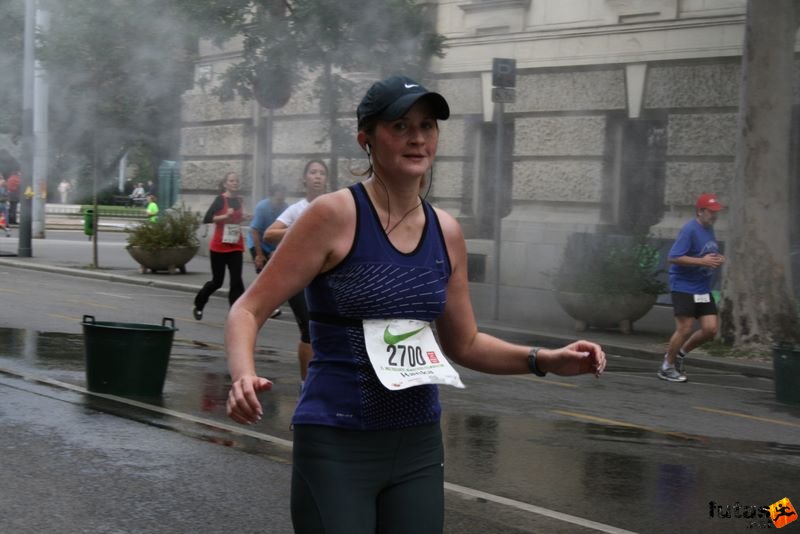Budapest Half Marathon, Evetovics-Balla Hajnalka, Futóbolondok SE