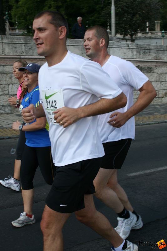 Nike Félmaraton Futás, Kerezsi Miklós