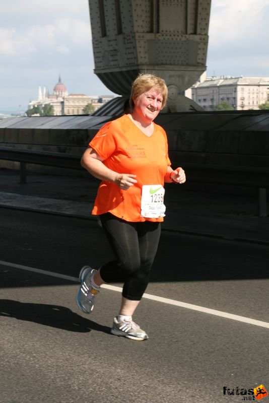 Nike Félmaraton Futás Edit Nike Félmaraton Futás, Edit