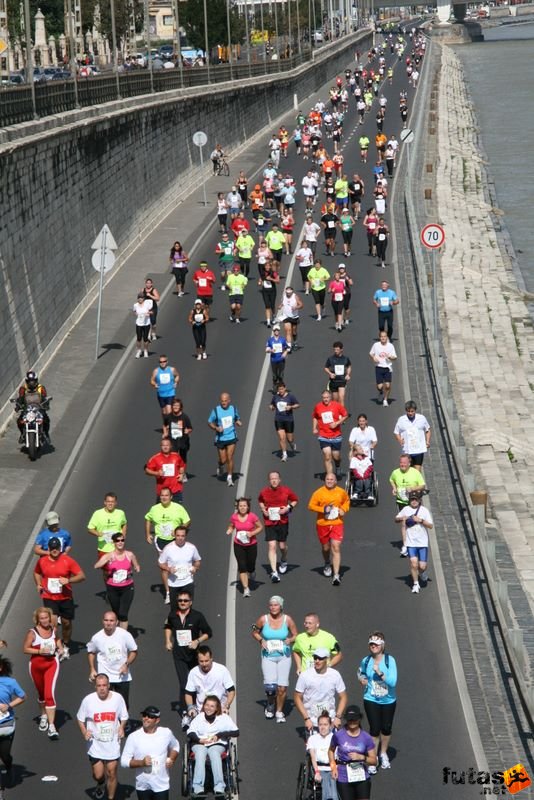 Nike Félmaraton Futás, futók félmaraton futás