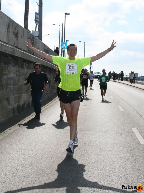 Nike Félmaraton Futás, Bérces Gábor , Telki