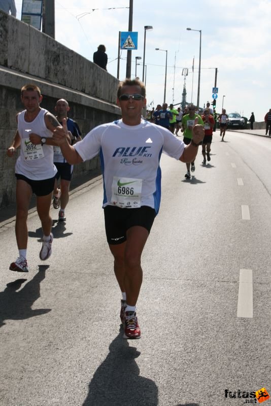 Nike Félmaraton Futás, Harrer Karl