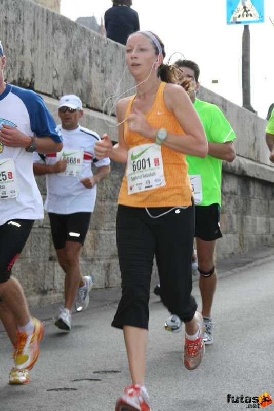 Nike Félmaraton Futás, Sechrist Rebekah