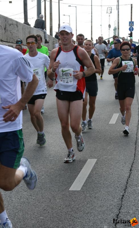 Nike Félmaraton Futás, Szabó, Tibor, KKK Komárno , Komárno, Szlovákia