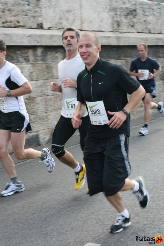 Nike Félmaraton Futás, Kun Péter