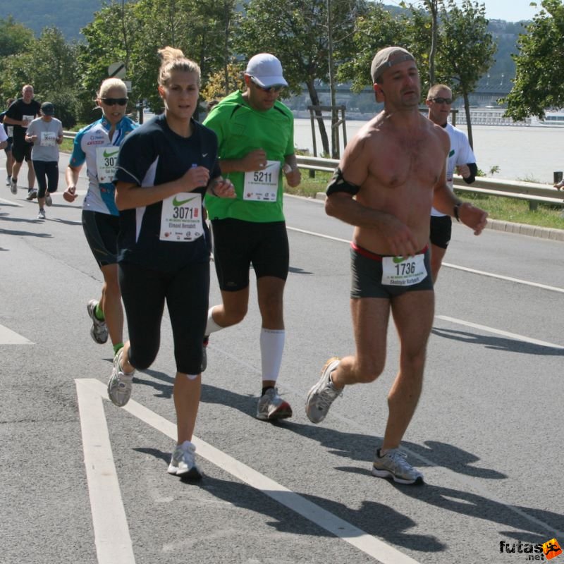 Nike Félmaraton Futás, Elmont Bernadett, Zalaegerszegi Tájfutó Klub