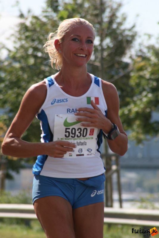 Nike Félmaraton Futás, Moncalero Raffaella, Italy Pavia