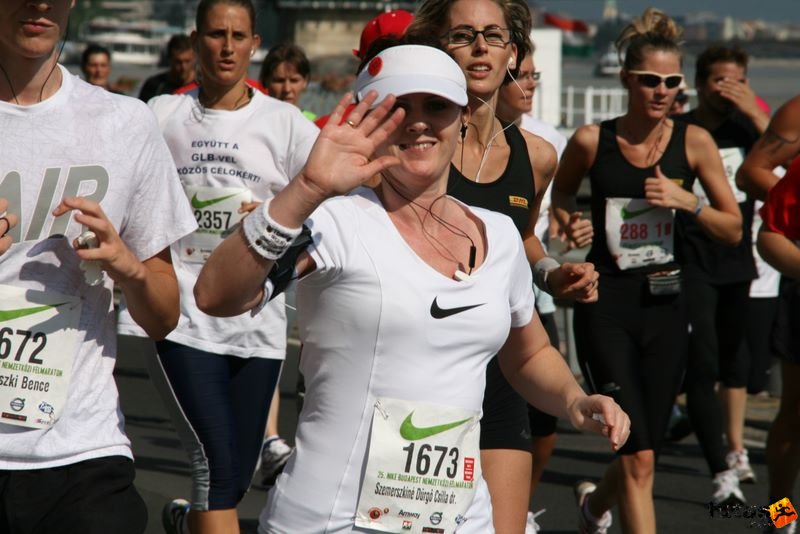 Nike Félmaraton Futóverseny Budapest, Szemerszkiné Dürgő Csilla dr.