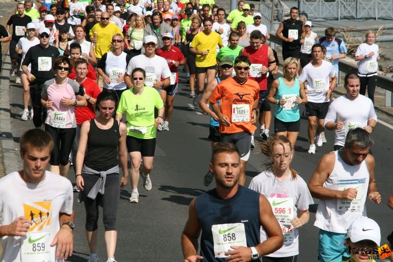 Nike Félmaraton Futóverseny Budapest, Évi a félmaratoni futók között