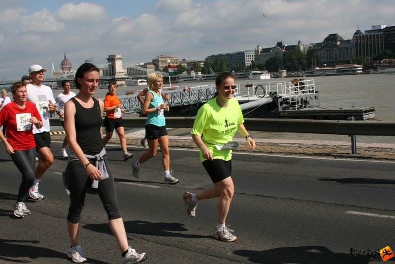 Nike Félmaraton Futóverseny Budapest, Földesy Éva Dr.