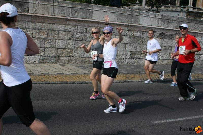 Nike Félmaraton Futóverseny Budapest, Séra Katalin, Séra Júlia