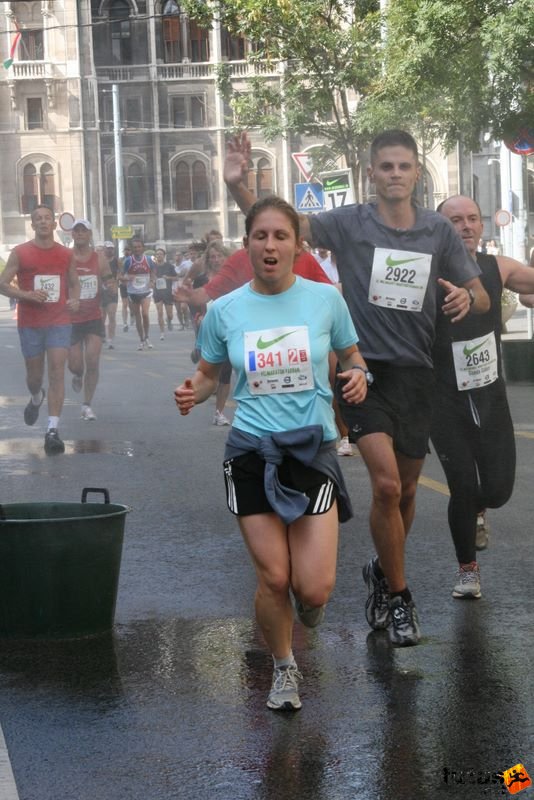Nike Félmaraton Futóverseny Budapest, Nagy Lívia, Simon József