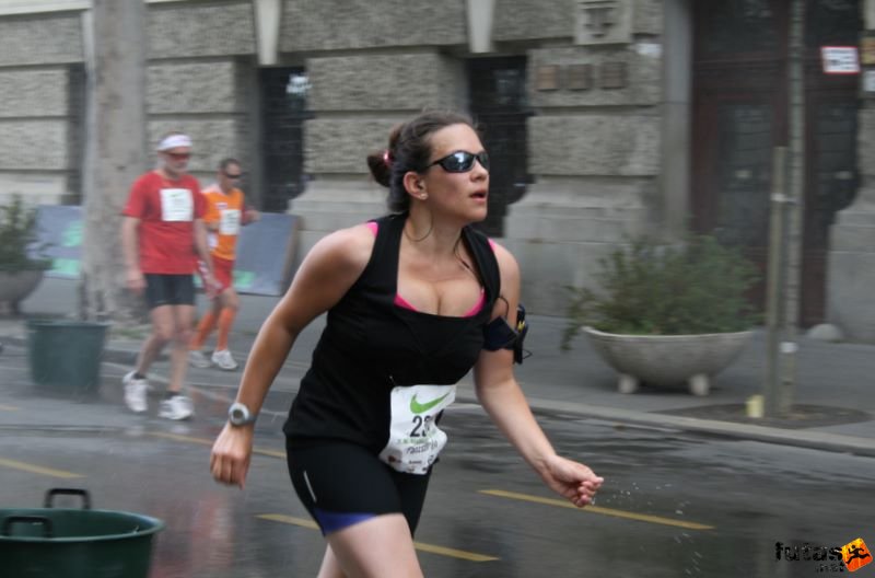 Nike Félmaraton futás Budapest, Fancsali Éva
