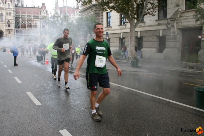 Nike Félmaraton futás Budapest, Vastag Gusztáv