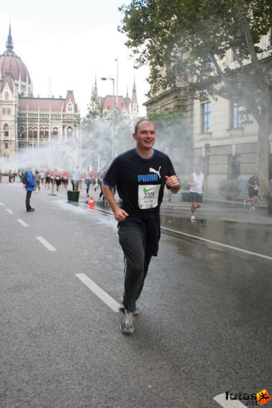 Nike Félmaraton futás Budapest, Láncz Péter