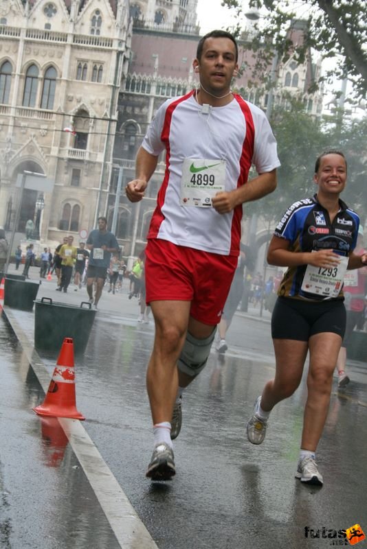 Nike Félmaraton futás Budapest, Zahari József