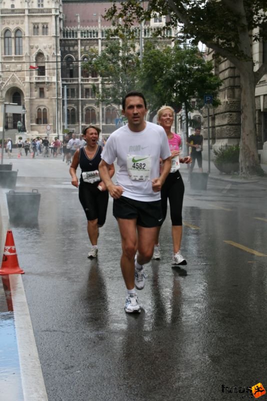 Nike Félmaraton futás Budapest, Trepák Zoltán