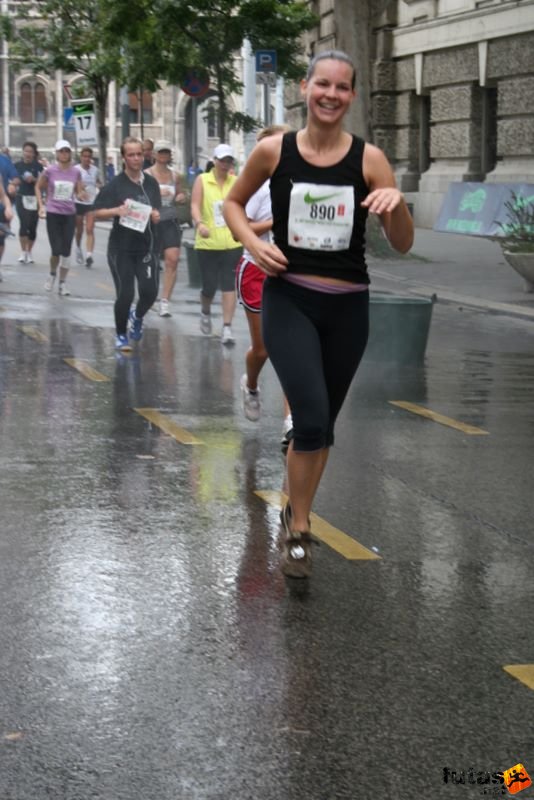 Nike Félmaraton futás Budapest, Szabó Emese