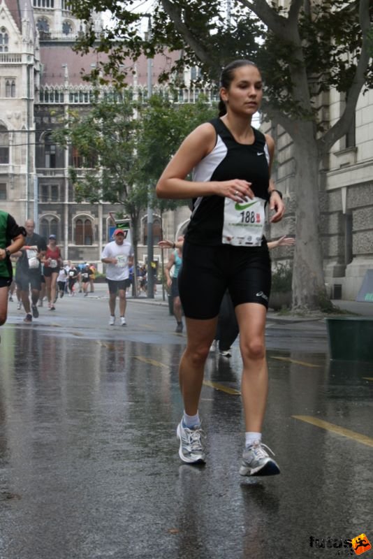 Nike Félmaraton futás Budapest, Fügedi Orsolya