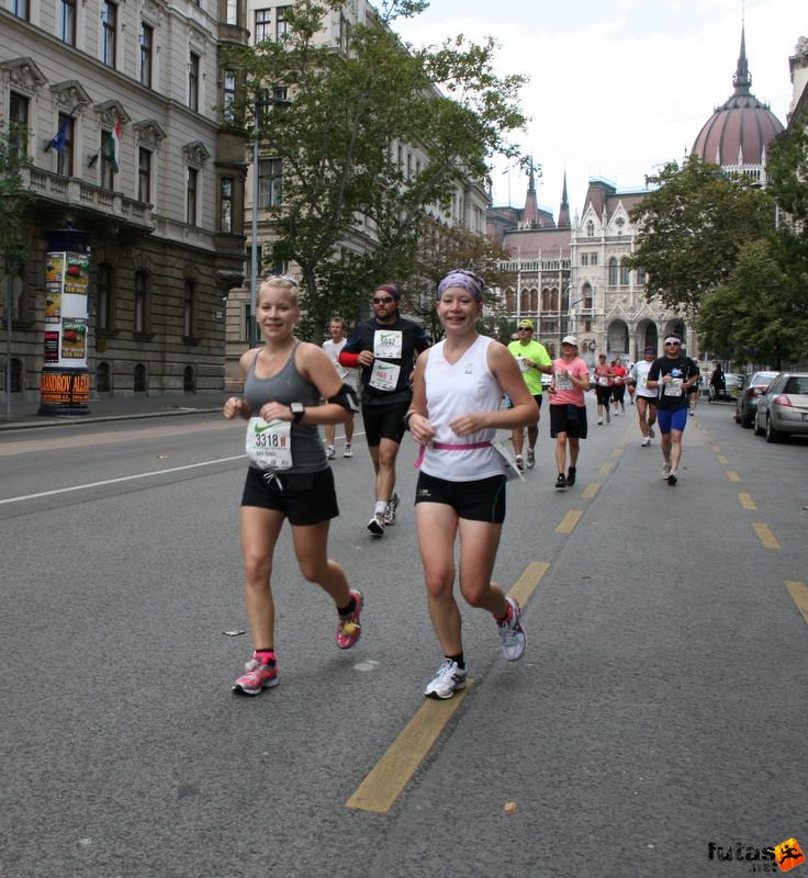 Nike Félmaraton futás Budapest, Séra Katalin, Séra Júlia