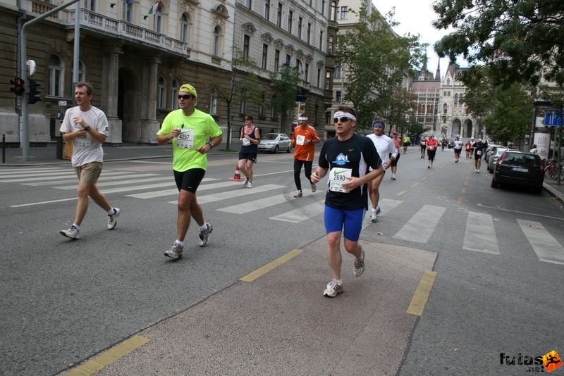 Nike Félmaraton futás Budapest, Vigh-Papp László