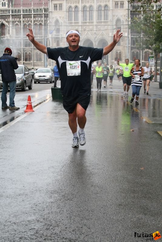 Nike Félmaraton futás Budapest, Baranyó Csaba
