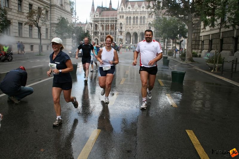 Nike Félmaraton futás Budapest, Senduláné Kis Erzsébet, Katedra Nyelviskola