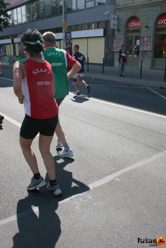 Nike Félmaraton futás Budapest, Szaft szécsényi futók