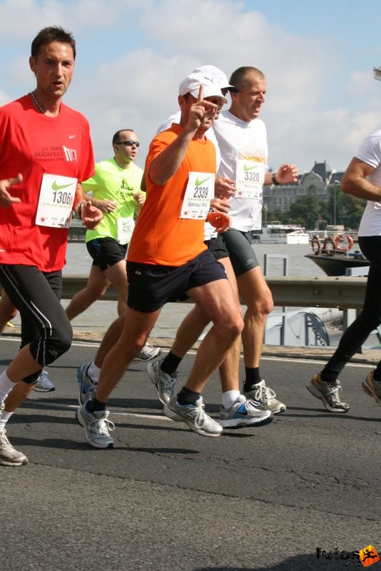 Nike Félmaraton futóverseny, Ostermayer Miklós