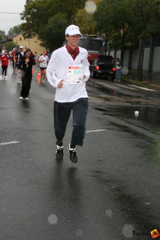 Run Budapest Marathon in Hungary, budapest_marathon_015.jpg