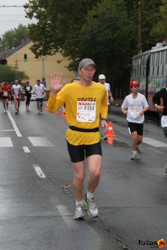 Run Budapest Marathon in Hungary, Schaeffer Dirk marathon runner