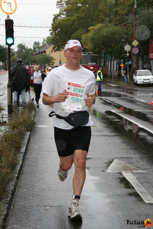 Run Budapest Marathon in Hungary, budapest_marathon_9904.jpg