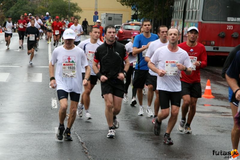 Run Budapest Marathon in Hungary, budapest_marathon_9924.jpg