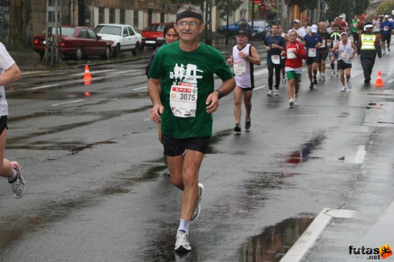 Run Budapest Marathon in Hungary, Csapó László