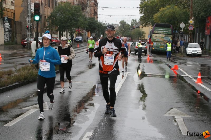 Run Budapest Marathon in Hungary, budapest_marathon_9940.jpg