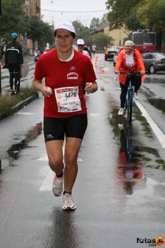 Run Budapest Marathon in Hungary, Vescovi Giuliana, Zandobbio