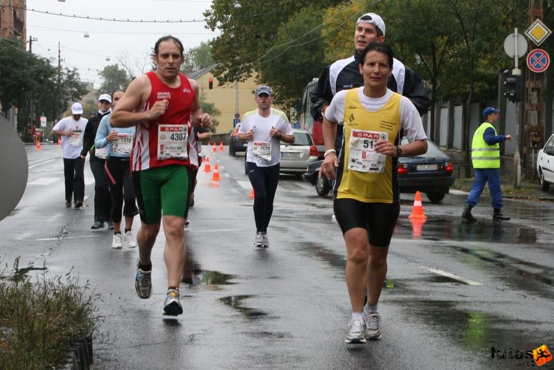 Run Budapest Marathon in Hungary, budapest_marathon_9986.jpg