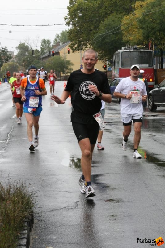 Run Budapest Marathon in Hungary, budapest_marathon_9987.jpg