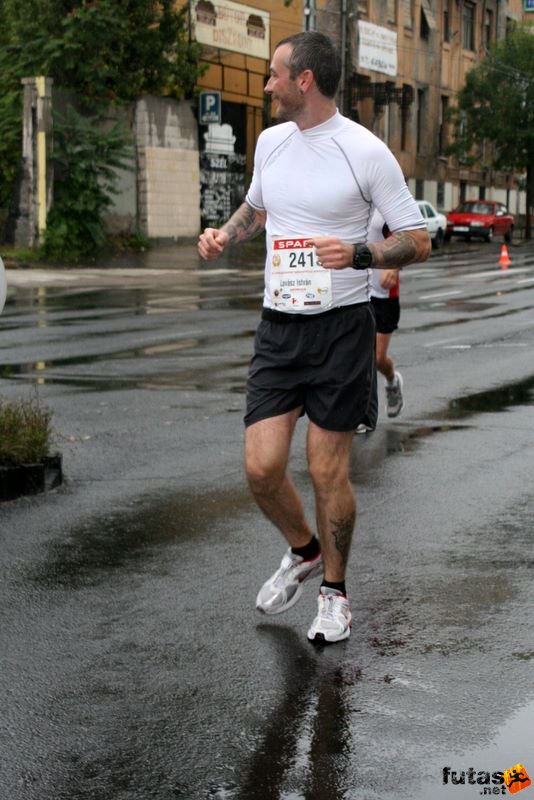 Run Budapest Marathon in Hungary, Lovász István