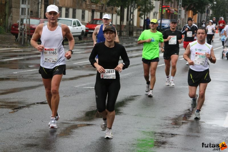 Run Budapest Marathon in Hungary, Kárpáti József, Kadarka Futóegyesület Szekszárd