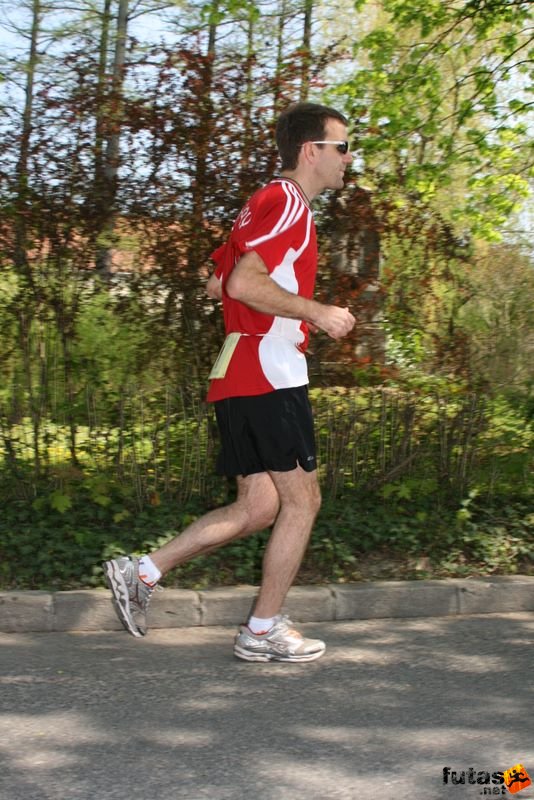 Sárvár 12 és 24 órás futás ultramarathon, sarvar_futas__7867.jpg