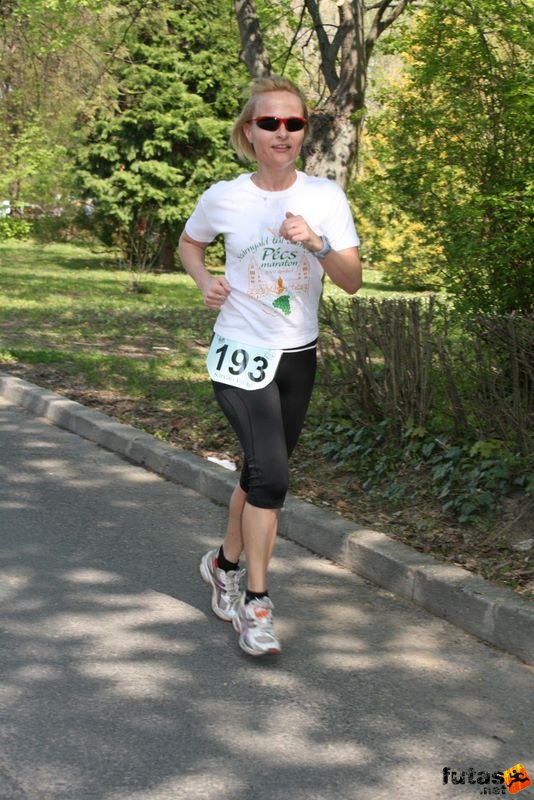 Sárvár 12 és 24 órás futás ultramarathon, Sárvári Virág a sárvári 12 órás futáson